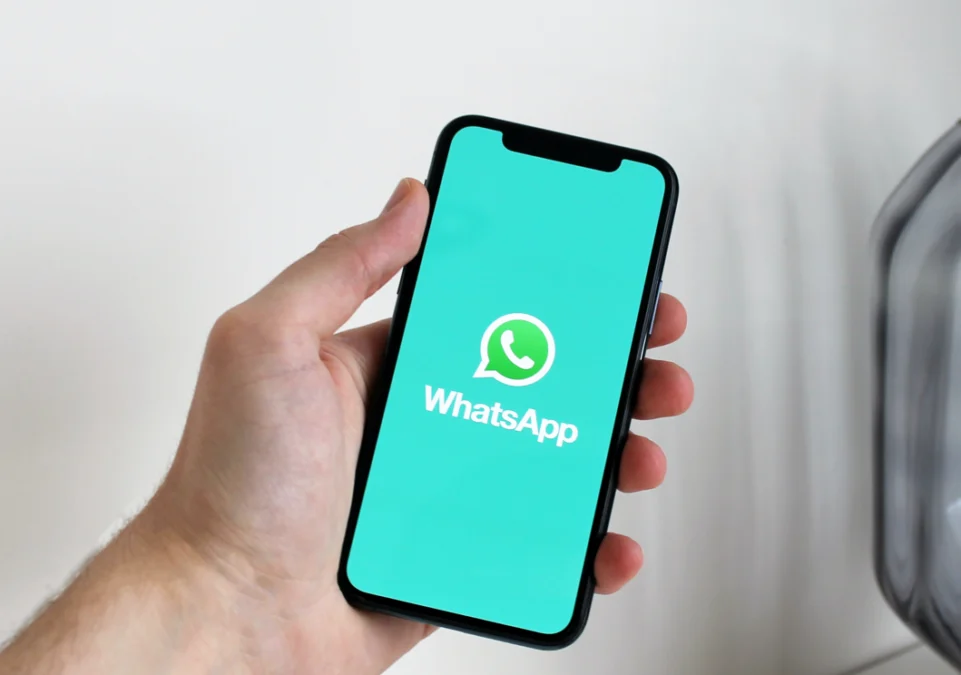 Cara Mudah Nonaktifkan Fitur Saluran WhatsApp