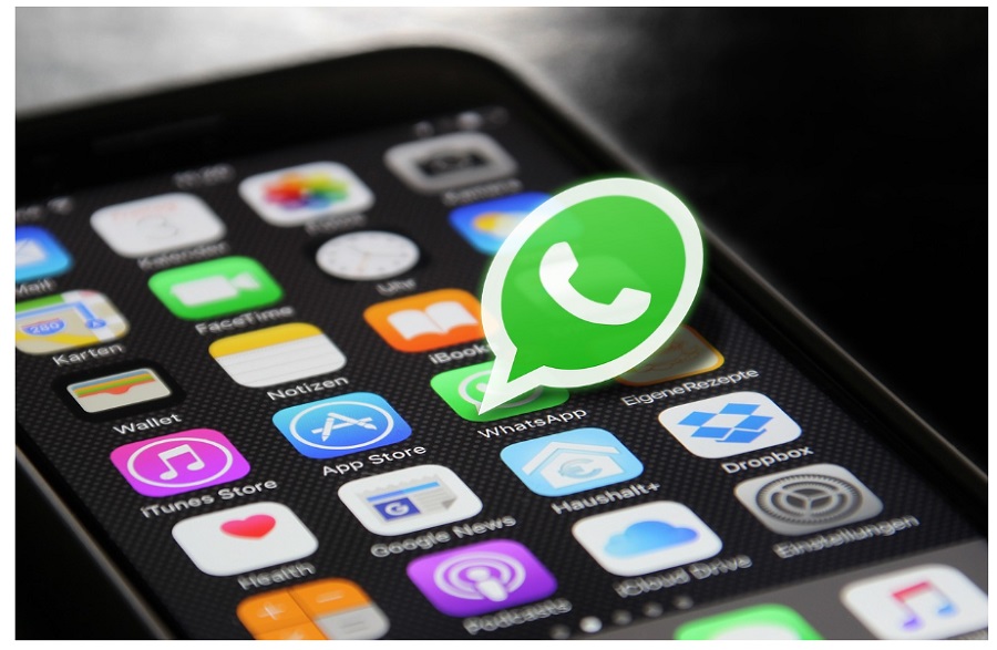 Cara Keluar dari Grup WhatsApp Tanpa Ketahuan, via Pixabay-HeikoAL