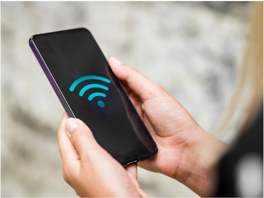 Cara Mengaktifkan WiFi di Komputer Tanpa Kabel, foto via Freepik