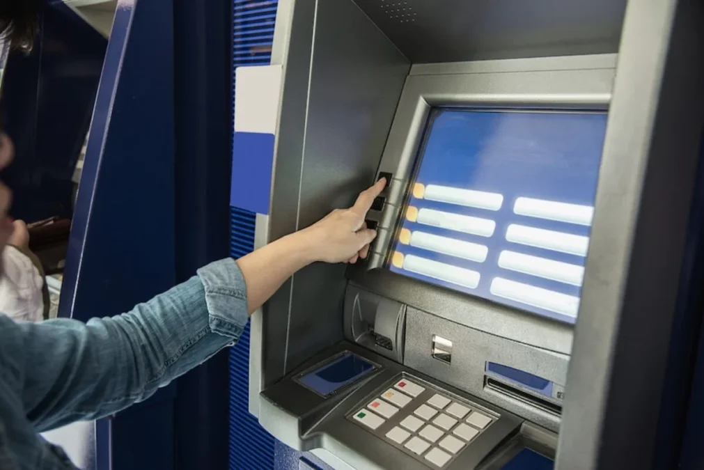 Cara Mengisi Saldo DANA dari ATM BCA