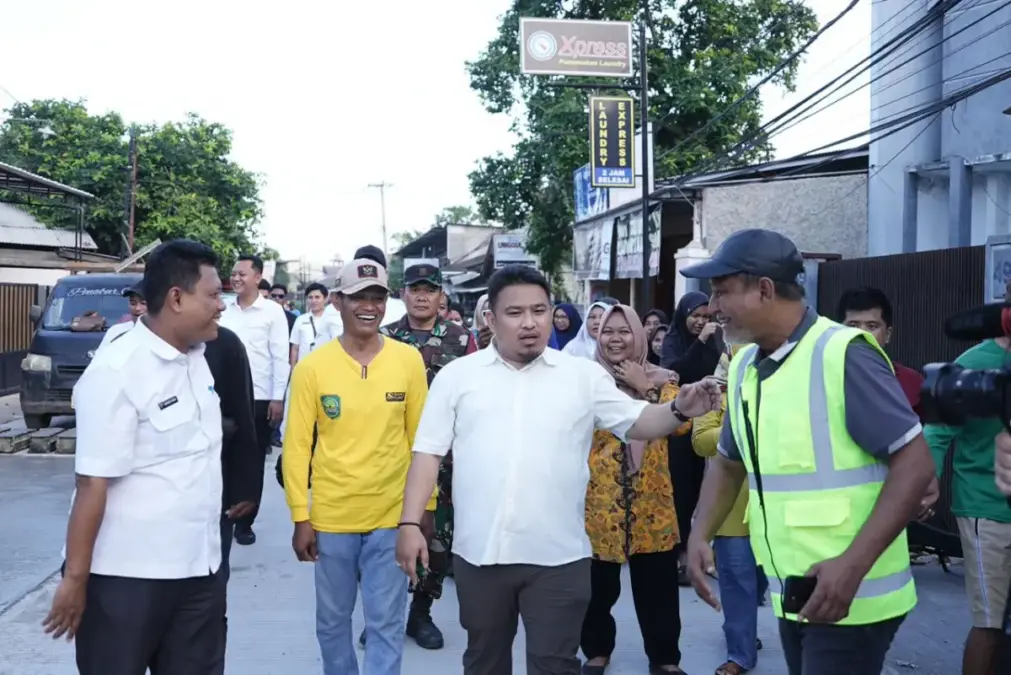 TINJAU PROGRES PEMBANGUNAN JALAN, KANG REY: TIDAK ADA ANAK EMAS, SEMUA WILAYAH MENDAPAT PERHATIAN