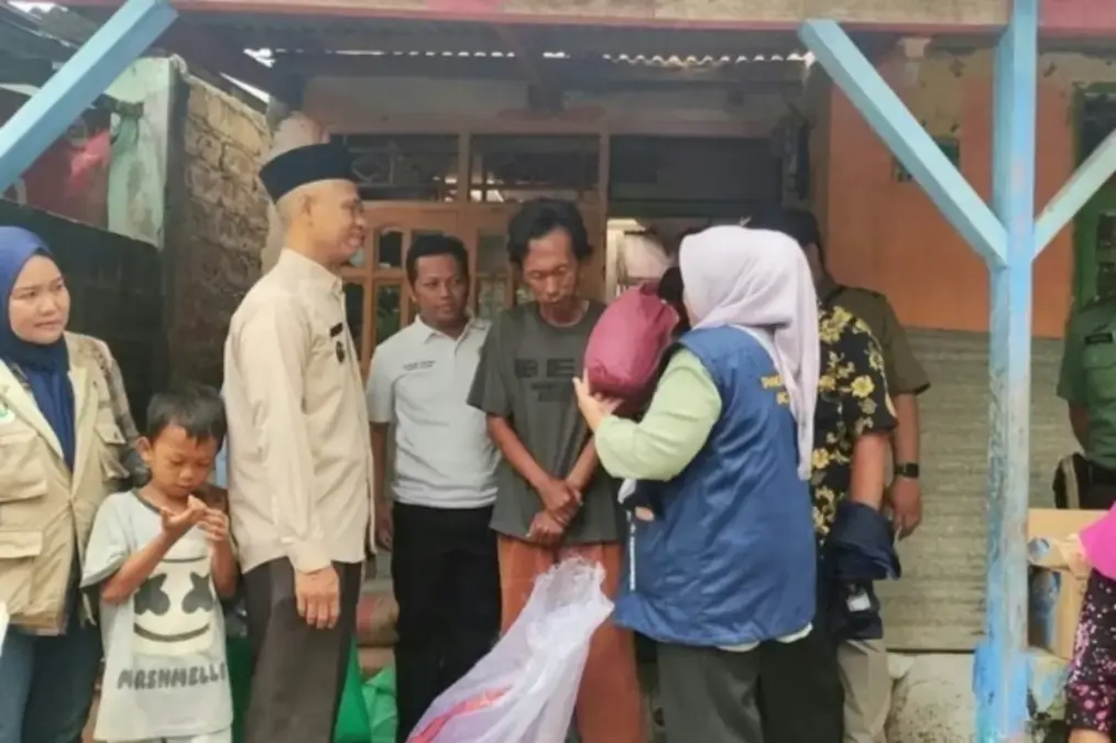 Sudah Dihinakan, Diangkat Derajatnya: Tukang Es Gabus Dapat Banyak Bantuan Bantuan bagi Tukang Es Gabus Berdatangan: Dari KDM, Pemkab Bogor, hingga Polisi