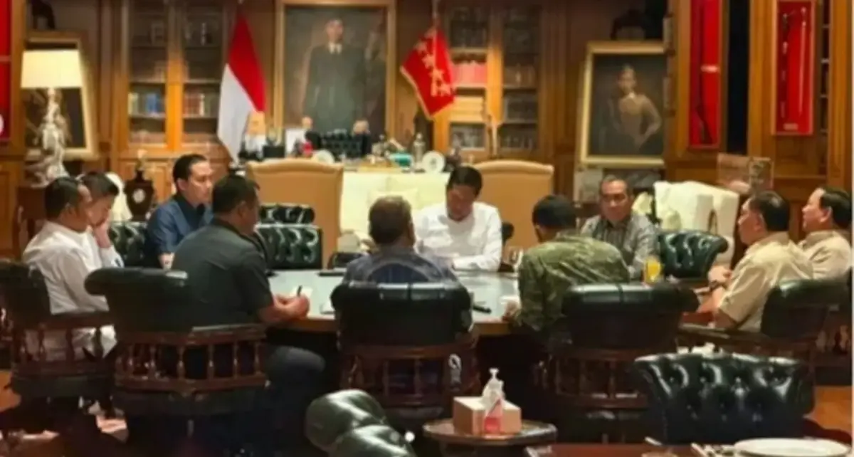 Prabowo Gelar Rapat di Hambalang, Bahas 10 Kampus Baru Berkelas Dunia Prabowo Gelar Rapat di Hambalang, Bahas 10 Kampus Baru Berkelas Dunia