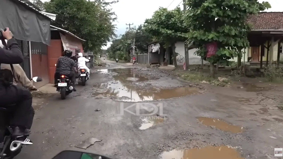 Dedi Mulyadi Sentil Bupati Subang soal Jalan Kabupaten Rusak Parah Tak Kunjung Diperbaiki
