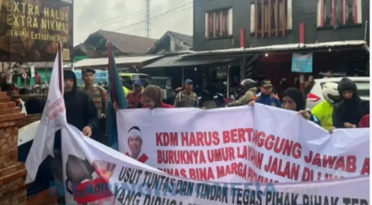 Aksi LSM Pemuda dan Aliansi Mahasiswa di Lembur Pakuan Subang Memanas, Massa Klaim Dihadang Warga