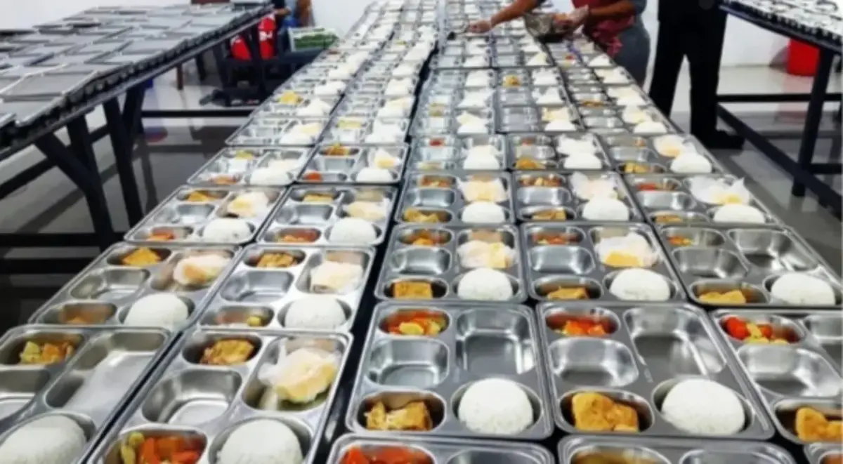 Respons Netizen Menggema Dua Dapur MBG di Subang Dihentikan Sementara, Netizen Soroti Pengawasan dan Kepemilik