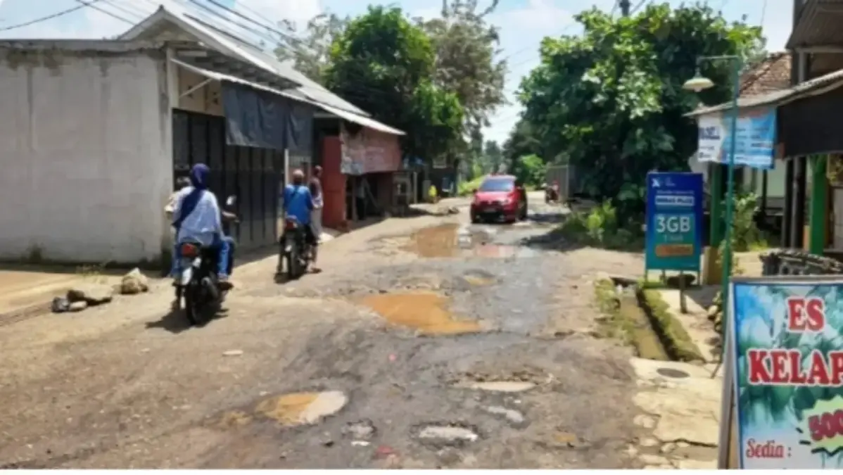 Jalan Rusak, Dinas PUPR Subang Siapkan Anggaran Rp151 Miliar Jalan Rusak, Dinas PUPR Subang Siapkan Anggaran Rp151 Miliar