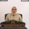 Menteri PPPA Minta Maaf Terkait Usulan Pemindahan Gerbong Wanita ke Tengah