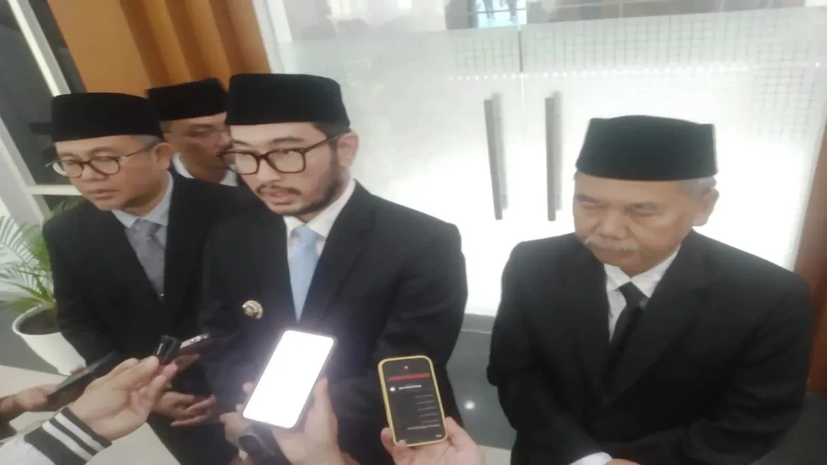 Terapkan WFH di Pemda Bandung Barat, Jeje: Bukan Berarti Santai di Rumah Terapkan WFH di Pemda Bandung Barat, Jeje: Bukan Berarti Santai di Rumah