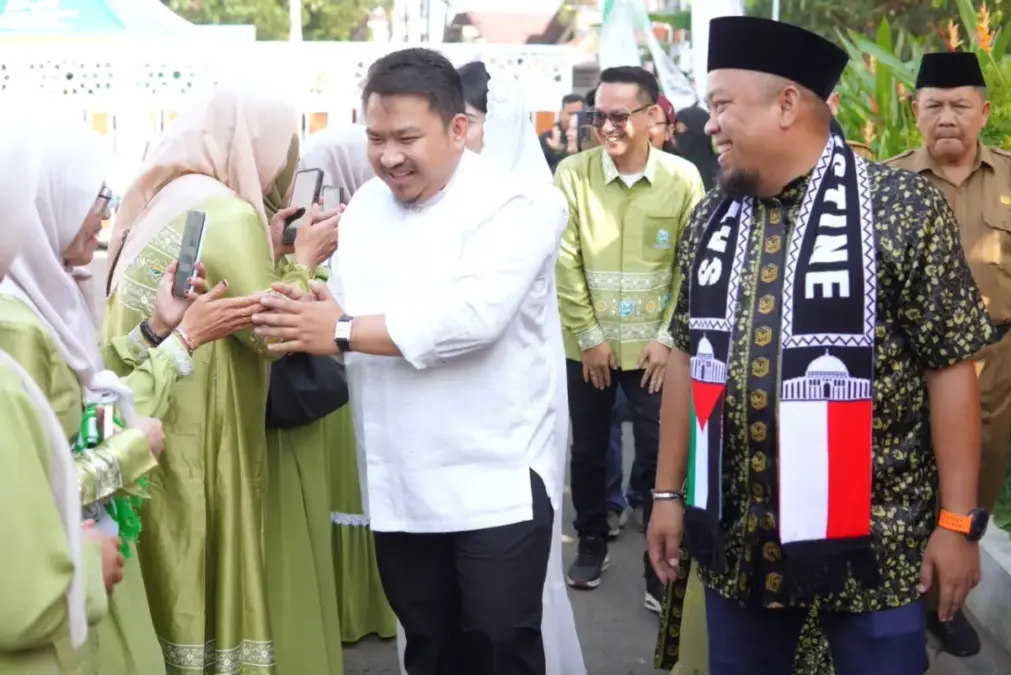 Bupati Subang Hadiri Keberangkatan Jemaah Umroh Akbar Ash-Shiddiq Tours, Do’akan Ibadah Lancar dan Penuh Keber