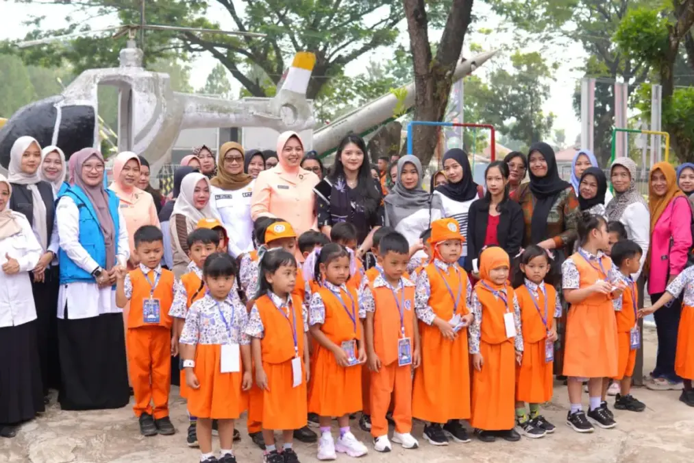 Bunda Paud Kabupaten Subang Hadiri MPLS TK Angkasa, Dorong Penguatan Wajib Belajar Satu Tahun Prasekolah Bunda Paud Kabupaten Subang Hadiri MPLS TK Angkasa, Dorong Penguatan Wajib Belajar Satu Tahun Prasekolah
