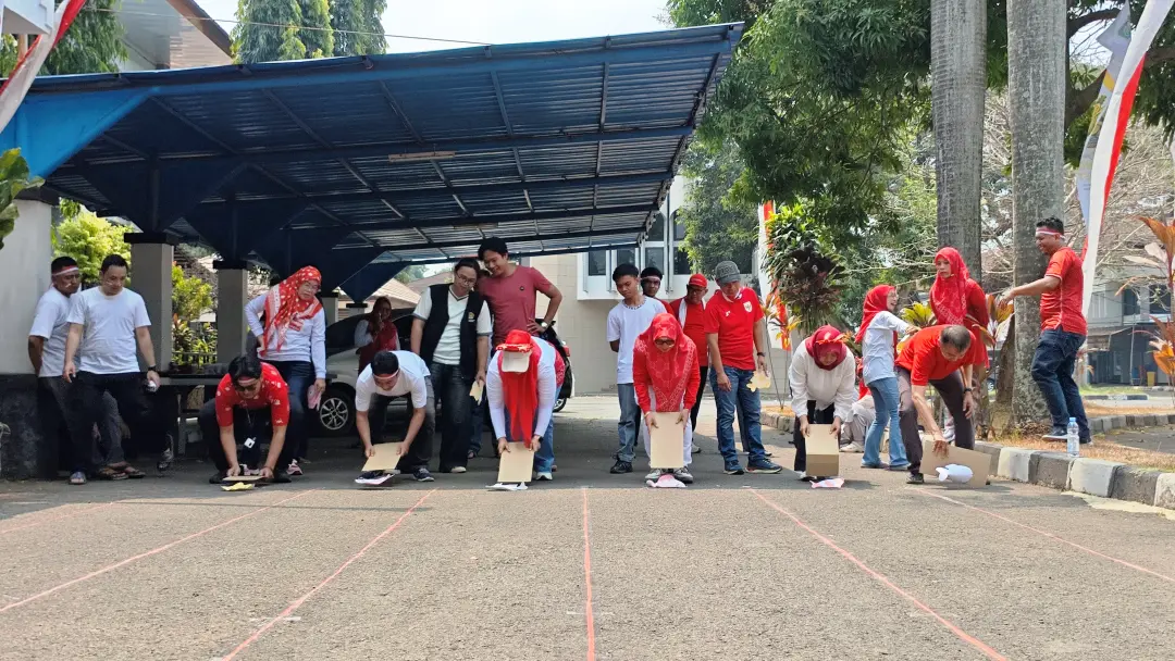 Semarak HUT ke-81 RI, Pegawai Bapperida Subang Ikuti Lomba Agustusan untuk Pererat Kekompakan