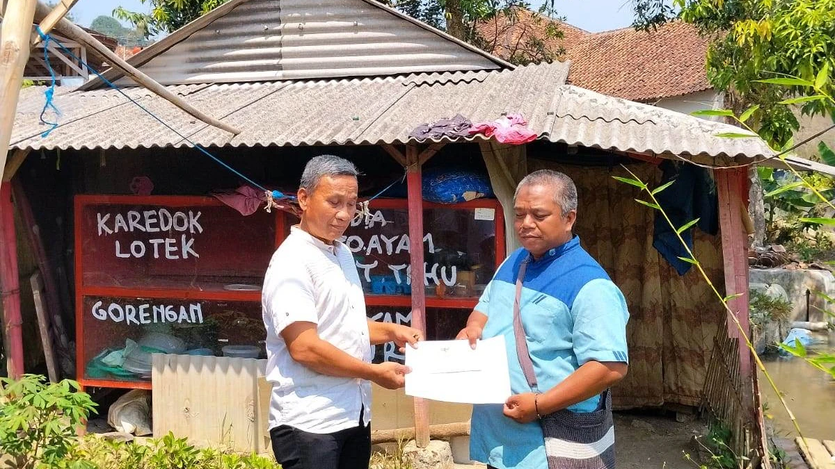 BAZNAS Subang Bantu Biaya Pengobatan Penderita Komplikasi Penyakit di Cijambe lewat Program Subang Cageur BAZNAS Subang Bantu Biaya Pengobatan Penderita Komplikasi Penyakit di Cijambe lewat Program Subang Cageur