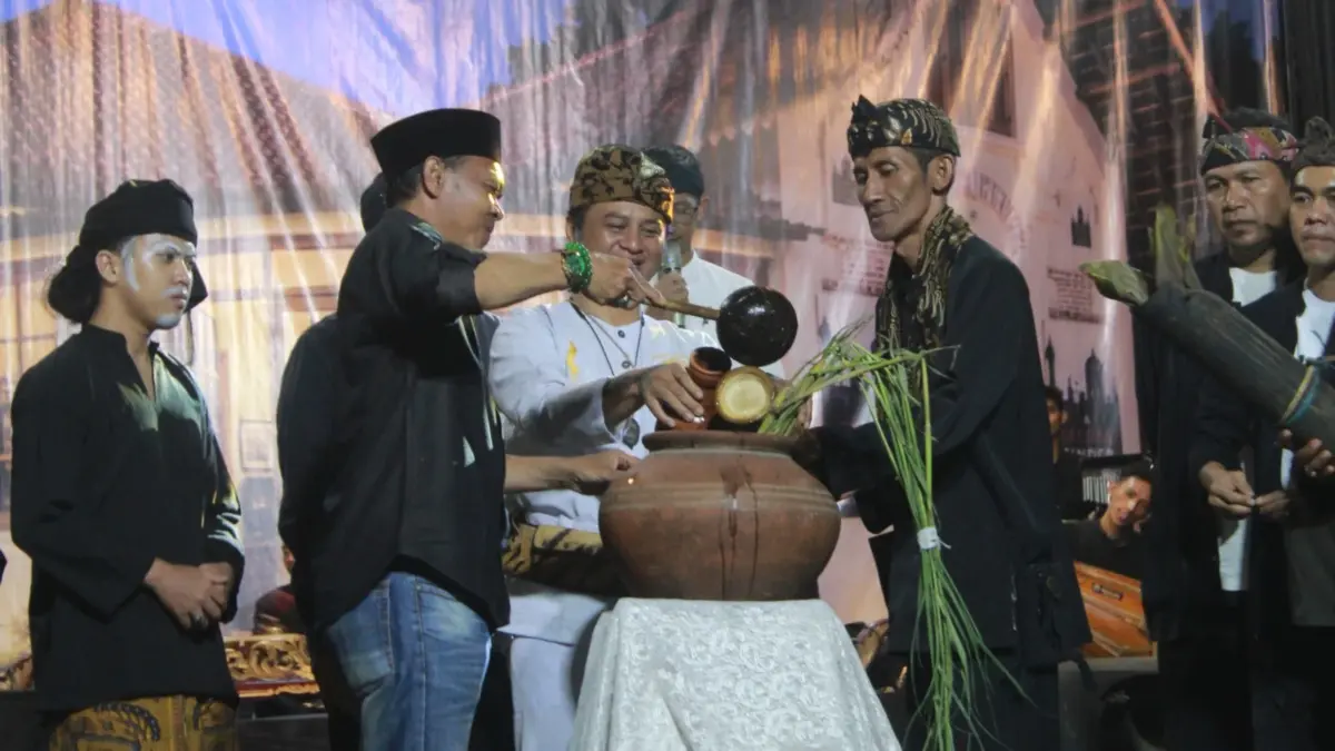 Aksara Lembur Festival Vol. 2 Rawat Tradisi dan Jaga Identitas, Kawin Cai Semangat Pelestarian Budaya Aksara Lembur Festival Vol. 2 Rawat Tradisi dan Jaga Identitas, Kawin Cai Semangat Pelestarian Budaya