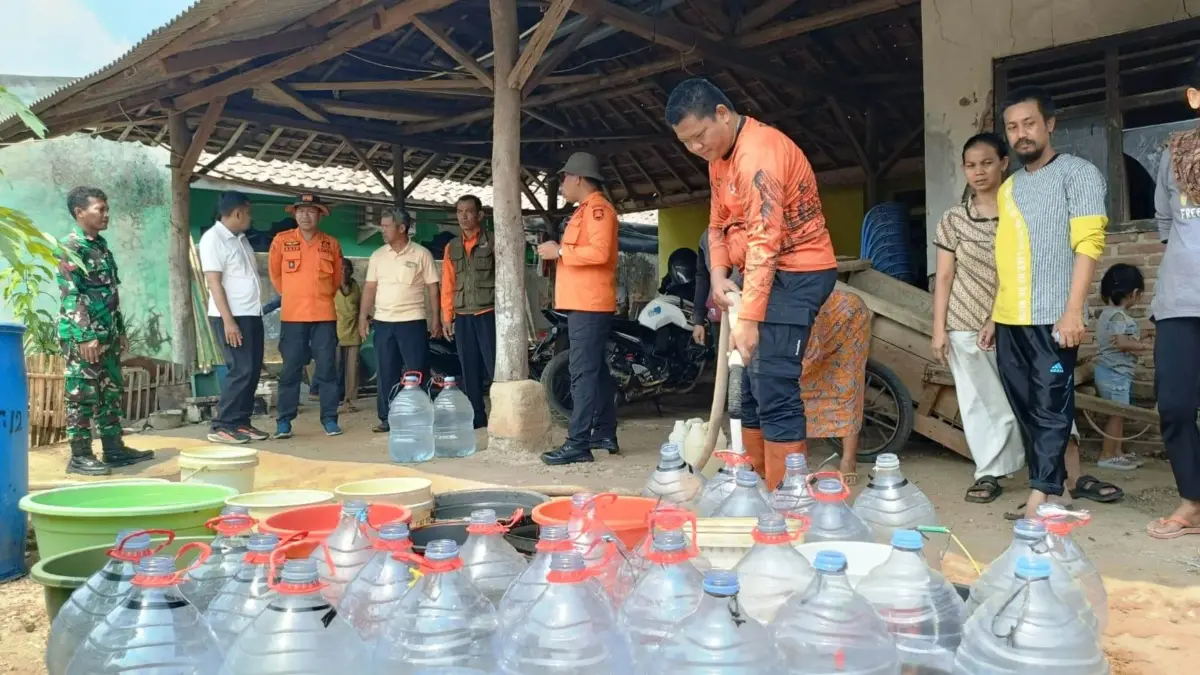 Sembilan Kecamatan di Subang Alami Kekeringan dan Krisis Air Bersih Sembilan Kecamatan di Subang Alami Kekeringan dan Krisis Air Bersih