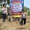 Cegah Karhutla, Polsek Patokbeusi Subang Pasang Baliho Imbauan