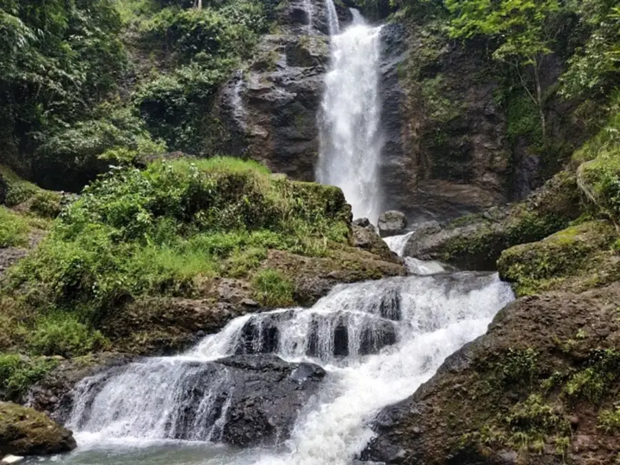 Curug Cina Subang Hidden Gem Air Terjun Sejuk di Sagalaherang