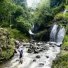 Curug Tilu Leuwi Opat: Surga Tersembunyi yang Cuma 1 Jam dari Bandung, Tapi Jarang Diketahui Orang