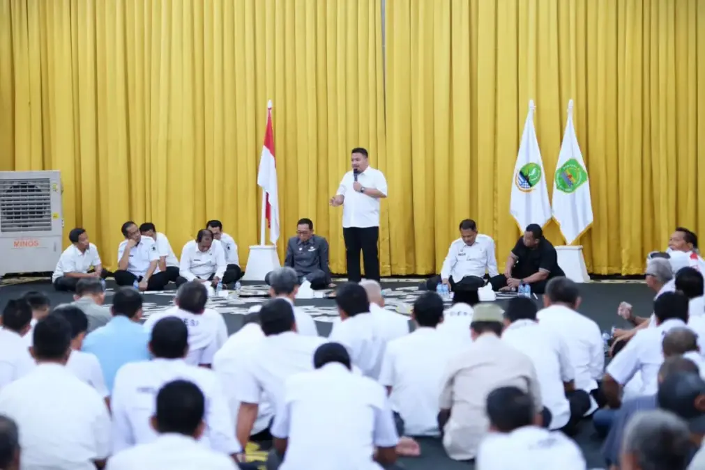Bupati Subang Terima Audiensi Kepala Desa dan Camat, Perkuat Sinergi Pemerintahan Bupati Subang Terima Audiensi Kepala Desa dan Camat, Perkuat Sinergi Pemerintahan