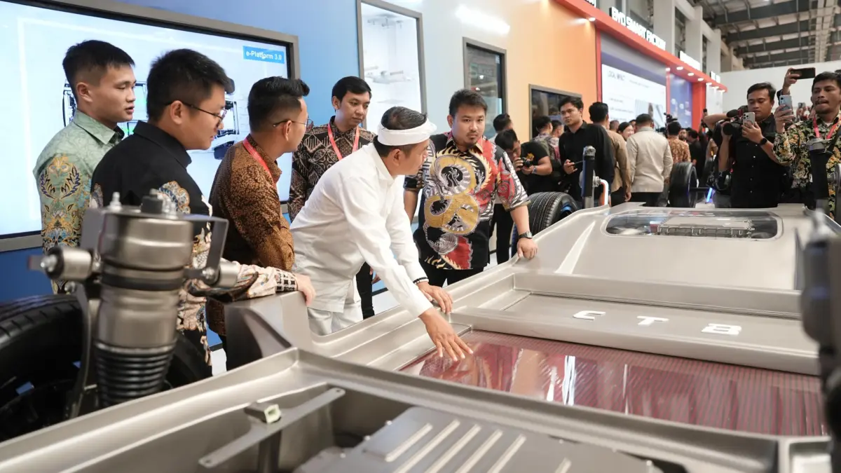 Bupati Reynaldy Hadiri Peresmian Pabrik BYD di Subang Bupati Reynaldy Hadiri Peresmian Pabrik BYD di Subang