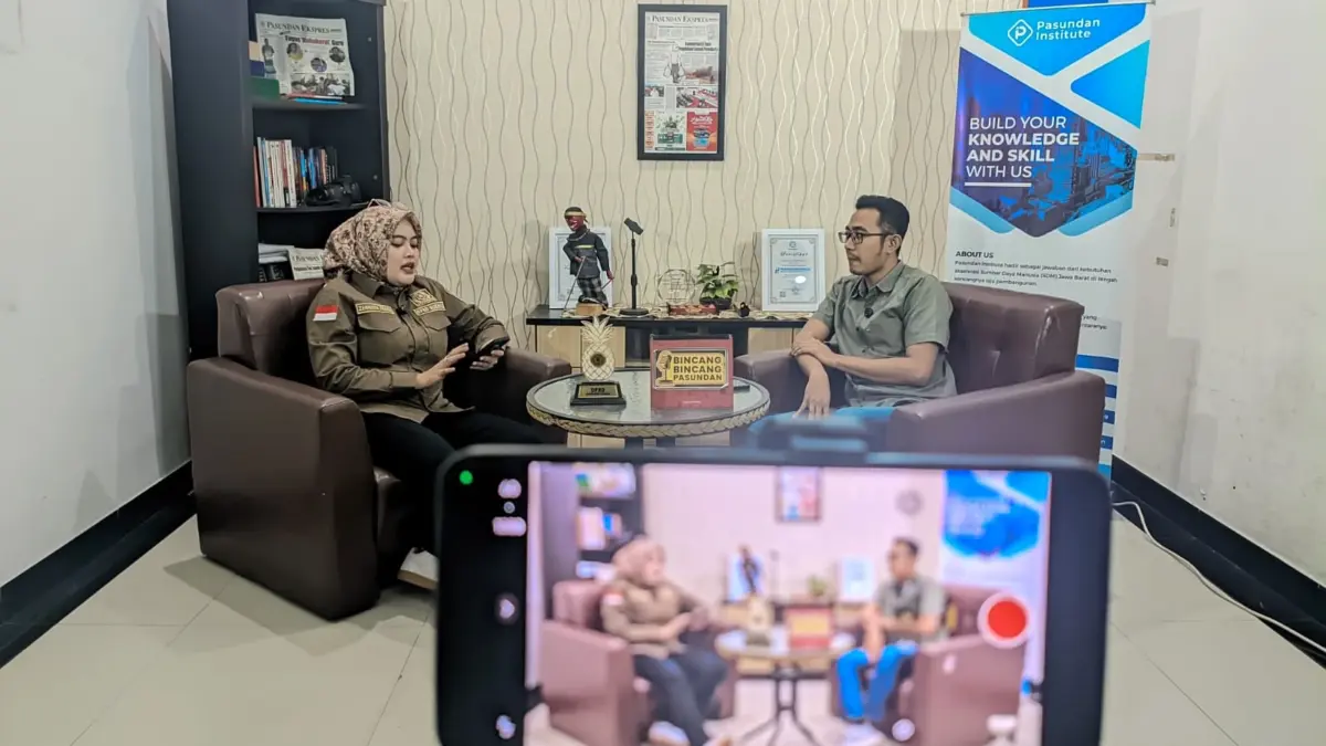 Anggota DPRD Zennieta Frara Dorong Program Pemberdayaan Perempuan Anggota DPRD Zennieta Frara Dorong Program Pemberdayaan Perempuan